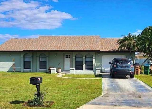 Property at 2935 SW 1st Pl, Cape Coral, FL 33914, 3 beds, 2 baths