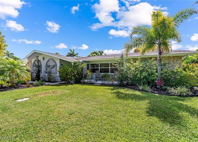 Property at 6519 E Town And River Rd, Fort Myers, FL 33919, 3 beds, 3 baths