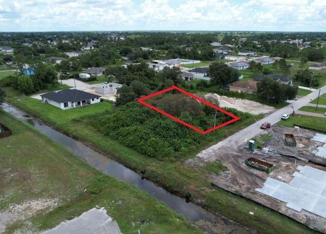 Property at 3816 34th St SW, Lehigh Acres, FL 33976