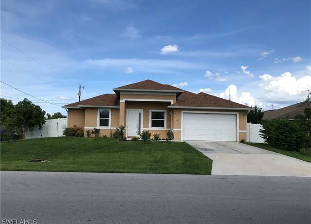 Property at 1103 SE 16th Pl, Cape Coral, FL 33990, 3 beds, 2.5 baths