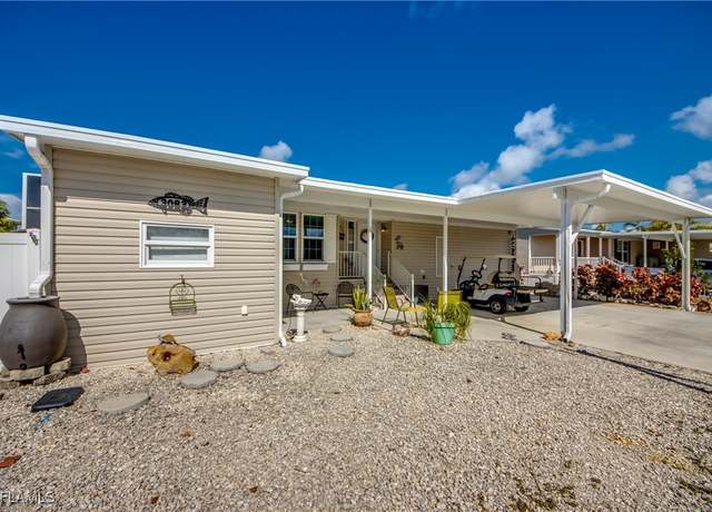 Property at 3083 Sloop Ln, St. James City, FL 33956, 2 beds, 2 baths