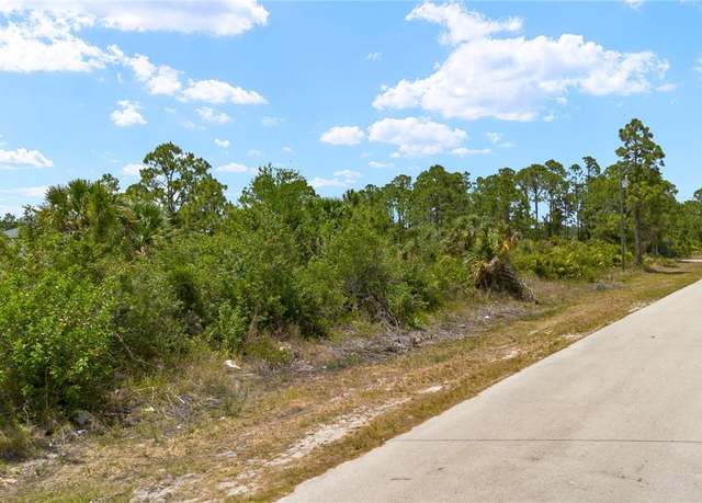 Property at 822 Holmes Ave, Lehigh Acres, FL 33974