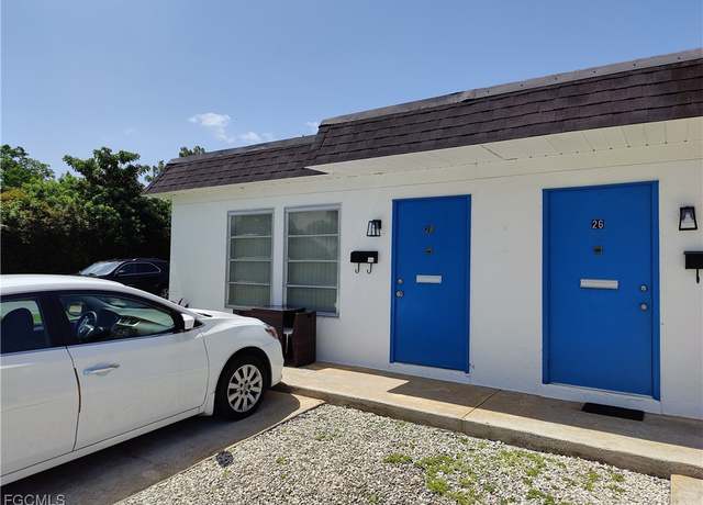 Property at 26 Temple Ct, Lehigh Acres, FL 33936, 2 beds, 2 baths