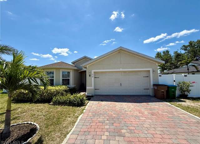 Property at 618 SW 25th Ter, Cape Coral, FL 33914, 3 beds, 2 baths