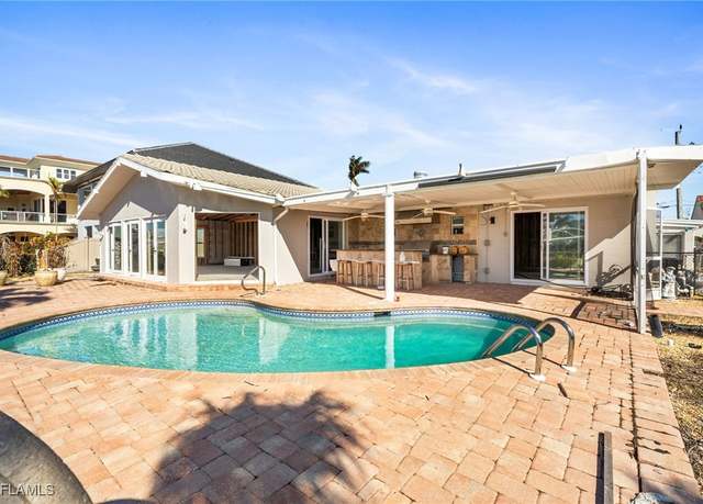 Property at 18308 Cutlass Dr, Fort Myers Beach, FL 33931, 3 beds, 3 baths