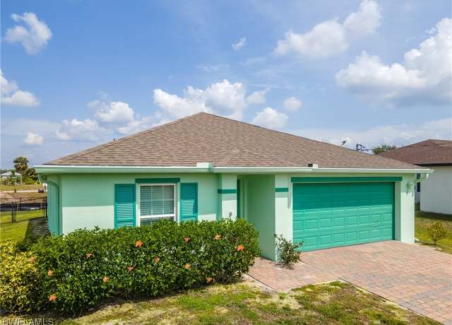 Property at 4005 NE 20th Pl, Cape Coral, FL 33909, 3 beds, 2 baths