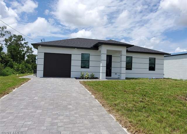 Property at 3117 35th St SW, Lehigh Acres, FL 33976, 3 beds, 3 baths