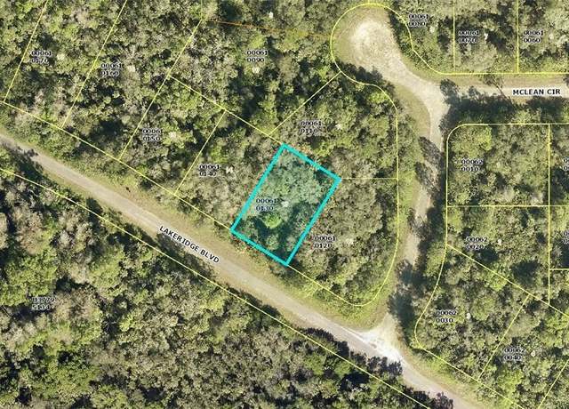 Property at 548 Lakeridge Blvd, Lehigh Acres, FL 33972