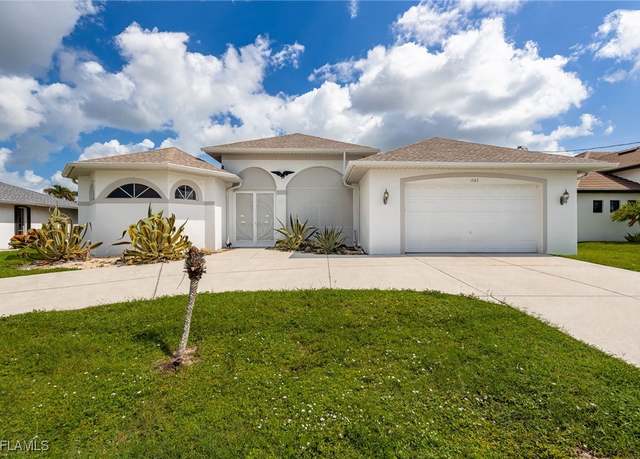 Property at 1507 SE 21st St, Cape Coral, FL 33990, 4 beds, 3.5 baths