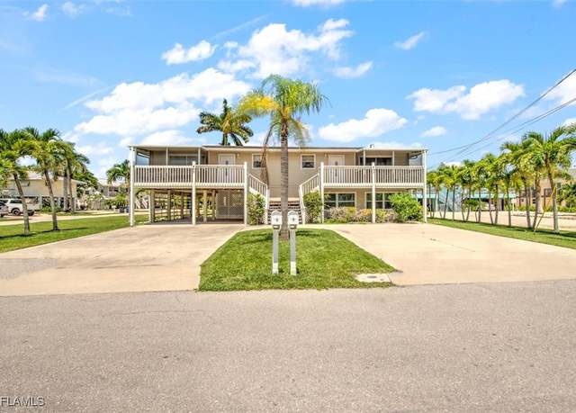Property at 407 Lazy Way, Fort Myers Beach, FL 33931, 6 beds, 3 baths