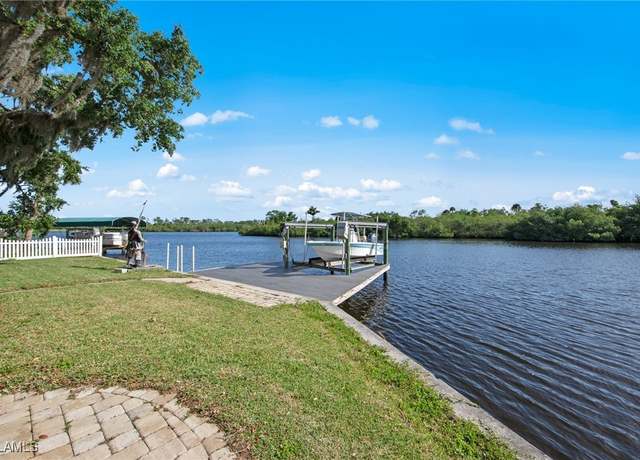 Property at 13782 River Forest Dr, Fort Myers, FL 33905