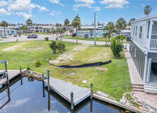 Property at 11280 Dogwood Ln, Fort Myers Beach, FL 33931