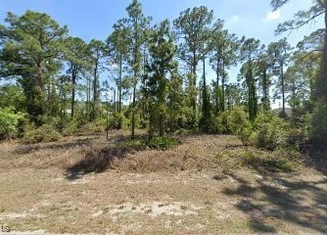 Property at 3803 39th St SW, Lehigh Acres, FL 33976