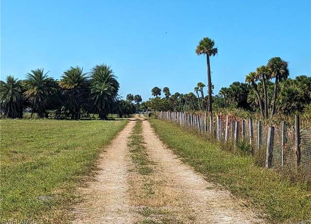 Property at 9993 W Us Highway 27, Clewiston, FL 33440, 3 beds, 2.5 baths