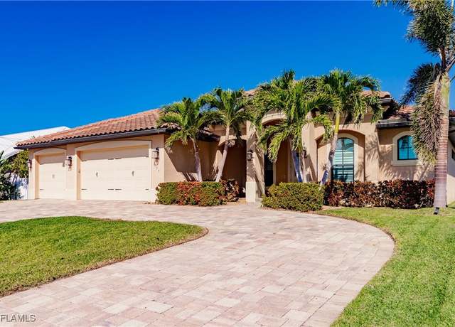 Property at 133 SW 54th Ter, Cape Coral, FL 33914, 3 beds, 2.5 baths