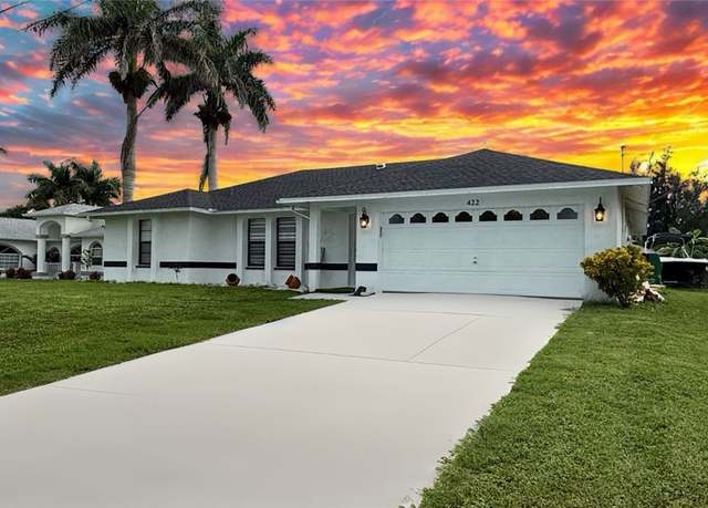 Property at 422 SE 20th St, Cape Coral, FL 33990, 3 beds, 2 baths
