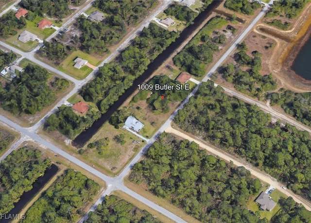 Property at 1009 Butler St E, Lehigh Acres, FL 33974
