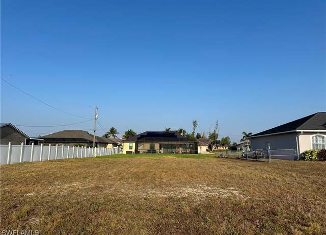 Property at 4122 SW 19th Ave, Cape Coral, FL 33914