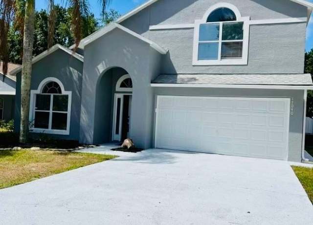 Property at 17040 Woodcrest Way, Clermont, FL 34714, 4 beds, 2.5 baths
