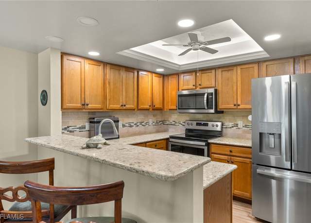 Property at 1861 Crystal Dr #16, Fort Myers, FL 33907, 2 beds, 2 baths