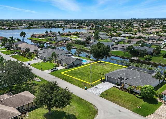 Property at 610 SW 35th St, Cape Coral, FL 33914
