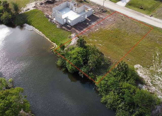 Property at 1125 NE 15th Ter, Cape Coral, FL 33909