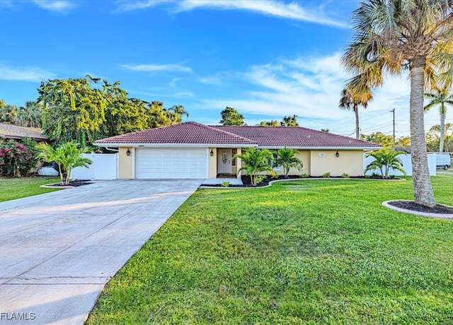 Property at 158 Dow Ln, North Fort Myers, FL 33917, 3 beds, 3 baths