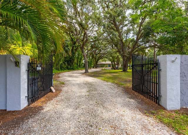 Property at 14311 Cemetery Rd, Fort Myers, FL 33905, 4 beds, 2 baths