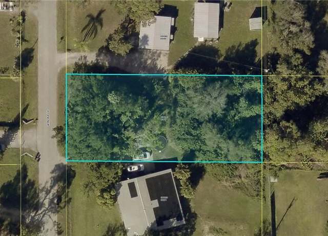 Property at 2744 Winona Dr, North Fort Myers, FL 33917