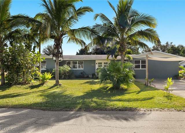 Property at 1262 Carlene Ave, Fort Myers, FL 33901, 3 beds, 2.5 baths