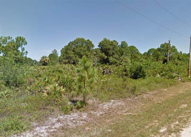 Property at 636 Locust Ave S, Lehigh Acres, FL 33974