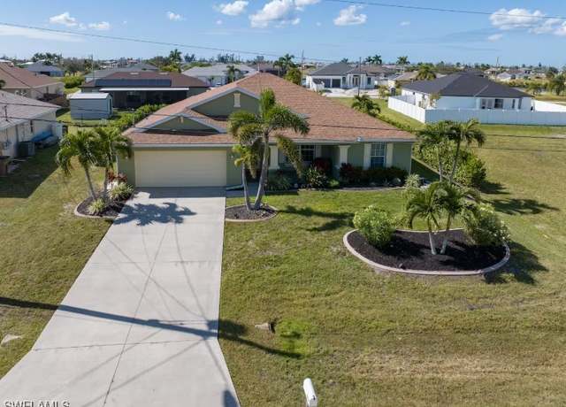 Property at 216 NW 29th Ave, Cape Coral, FL 33993, 3 beds, 2 baths