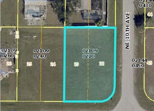 Property at 927 NE 16th Ter, Cape Coral, FL 33909