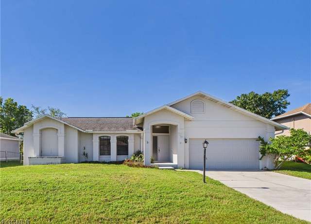 Property at 8120 Pennsylvania Blvd, Fort Myers, FL 33967, 3 beds, 2 baths