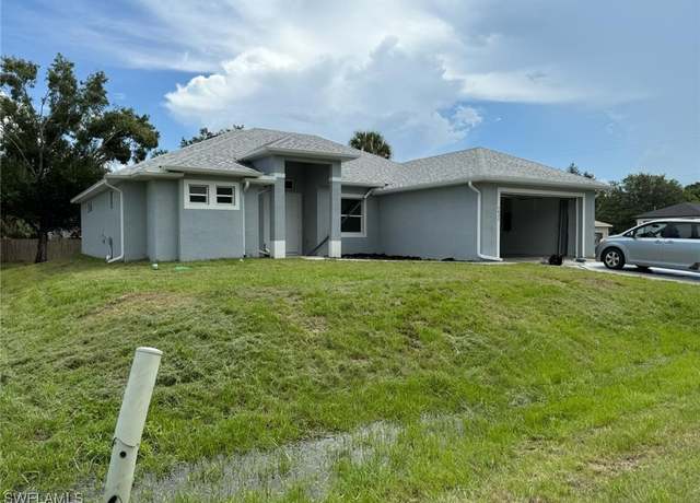 Property at 3832 Insdale St, Fort Myers, FL 33905, 4 beds, 3 baths