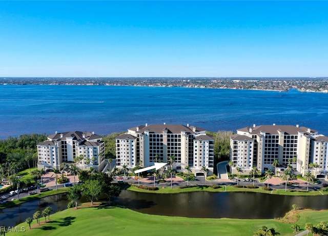 Property at 11620 Court Of Palms #104, Fort Myers, FL 33908, 3 beds, 2.5 baths
