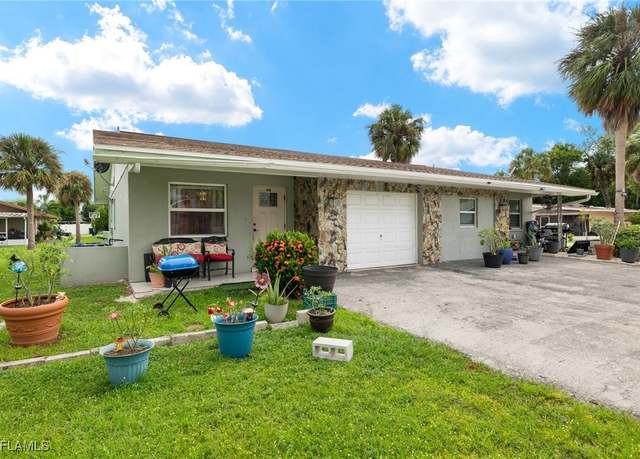 Property at 1078/1080 Southdale Rd, Fort Myers, FL 33919, 5 beds, 3.5 baths