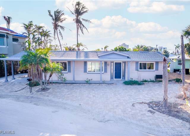 Property at 20 Sunview Blvd, Fort Myers Beach, FL 33931, 3 beds, 3 baths