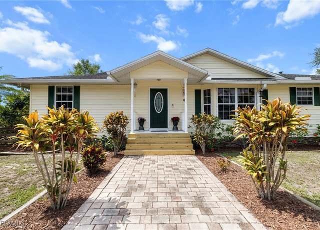 Property at 3200 Styles Rd, Alva, FL 33920, 4 beds, 3 baths