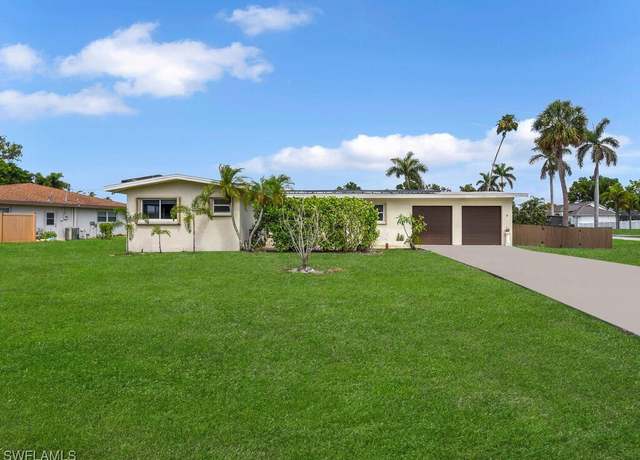 Property at 587 Sanford Dr, Fort Myers, FL 33919, 2 beds, 2 baths