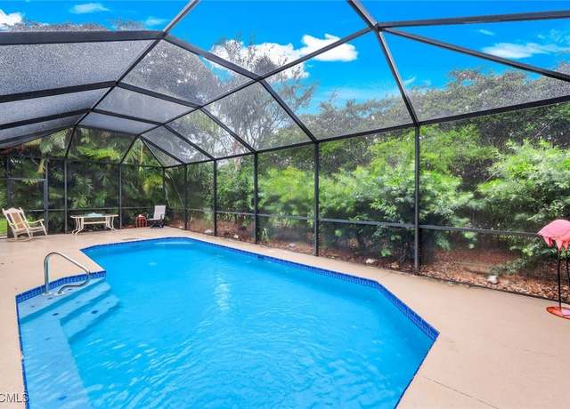 Property at 13274 Highland Chase Pl, Fort Myers, FL 33913, 3 beds, 2 baths