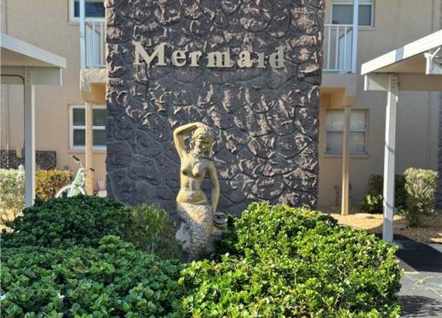 Property at 806 SE 46th St Unit 1E, Cape Coral, FL 33904, 2 beds, 2 baths