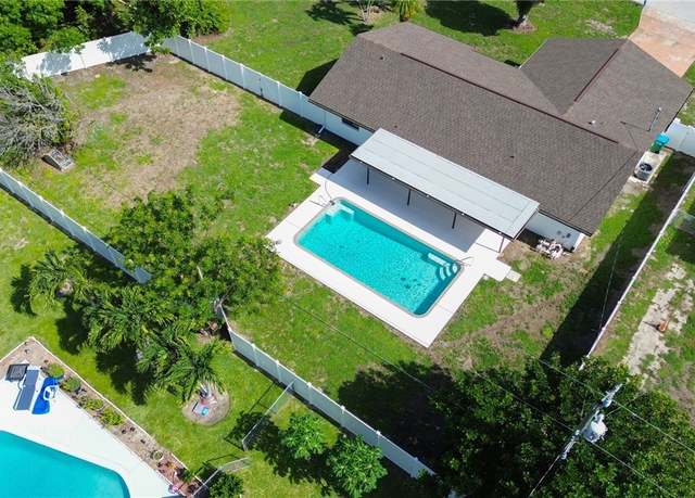 Property at 1506 SE 42nd St, Cape Coral, FL 33904, 3 beds, 2 baths