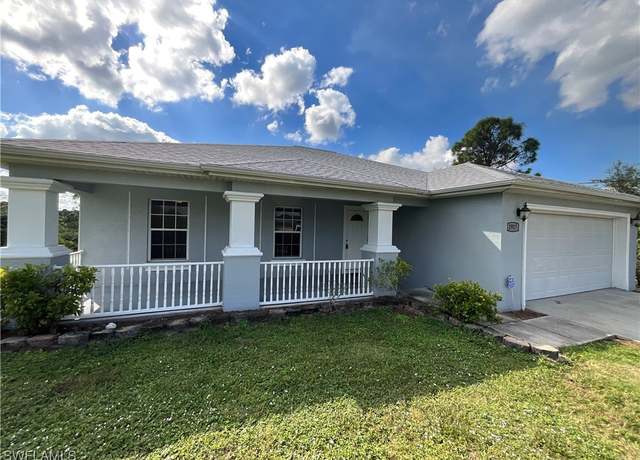 Property at 2917 43rd St W, Lehigh Acres, FL 33971, 3 beds, 2 baths