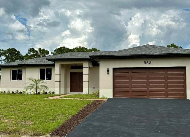 Property at 535 S Verda St, Clewiston, FL 33440, 4 beds, 2 baths
