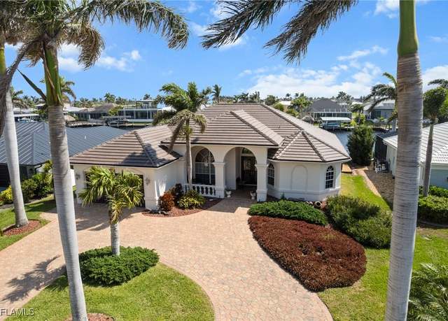 Property at 5315 SW 28th Pl, Cape Coral, FL 33914, 3 beds, 2 baths