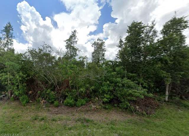 Property at 441 Thelma Ct, Lehigh Acres, FL 33972