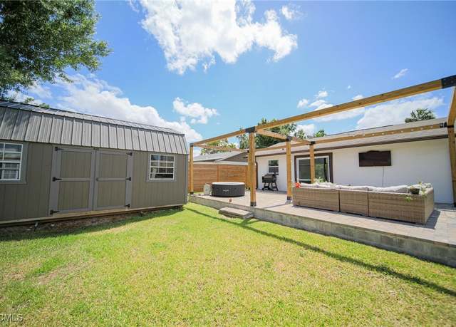 Property at 548 Redlin St, North Fort Myers, FL 33903, 2 beds, 1 bath