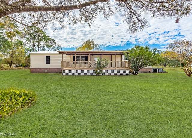 Property at 1155 Evans Rd, Labelle, FL 33935, 3 beds, 2 baths