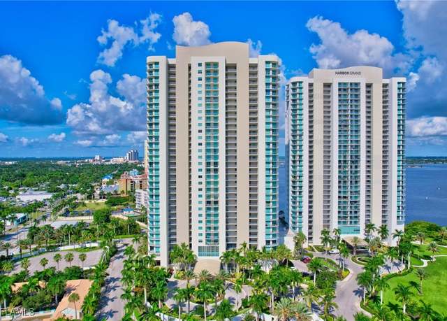 Property at 3000 Oasis Grand Blvd #2405, Fort Myers, FL 33916, 2 beds, 2 baths